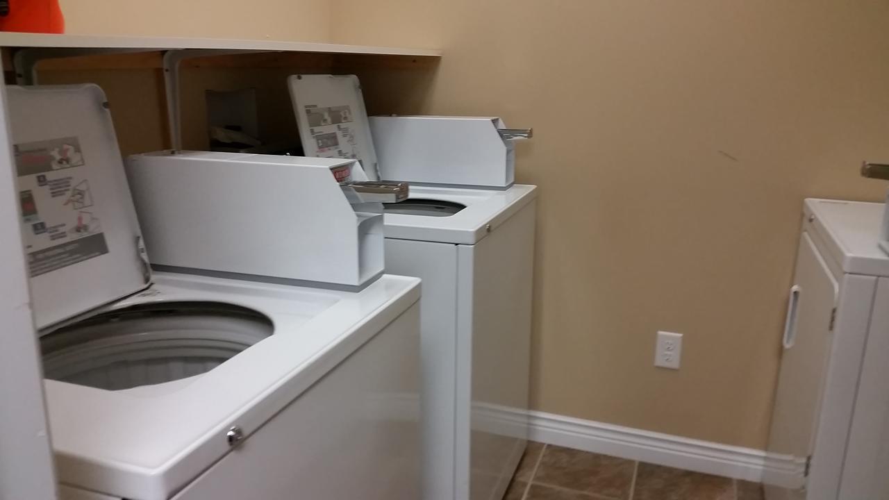 Riverview Suites Clarenville Esterno foto