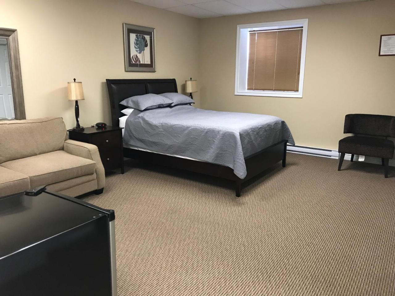 Riverview Suites Clarenville Esterno foto